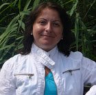 Mgr.  Veronika  Farová